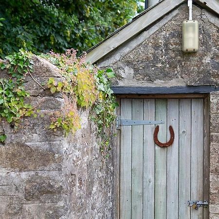 Charlestown Cottage, Woodburner, Gardens & Parking Екстер'єр фото