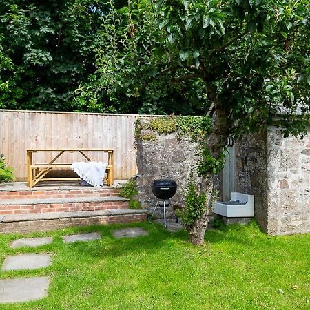 Charlestown Cottage, Woodburner, Gardens & Parking Екстер'єр фото