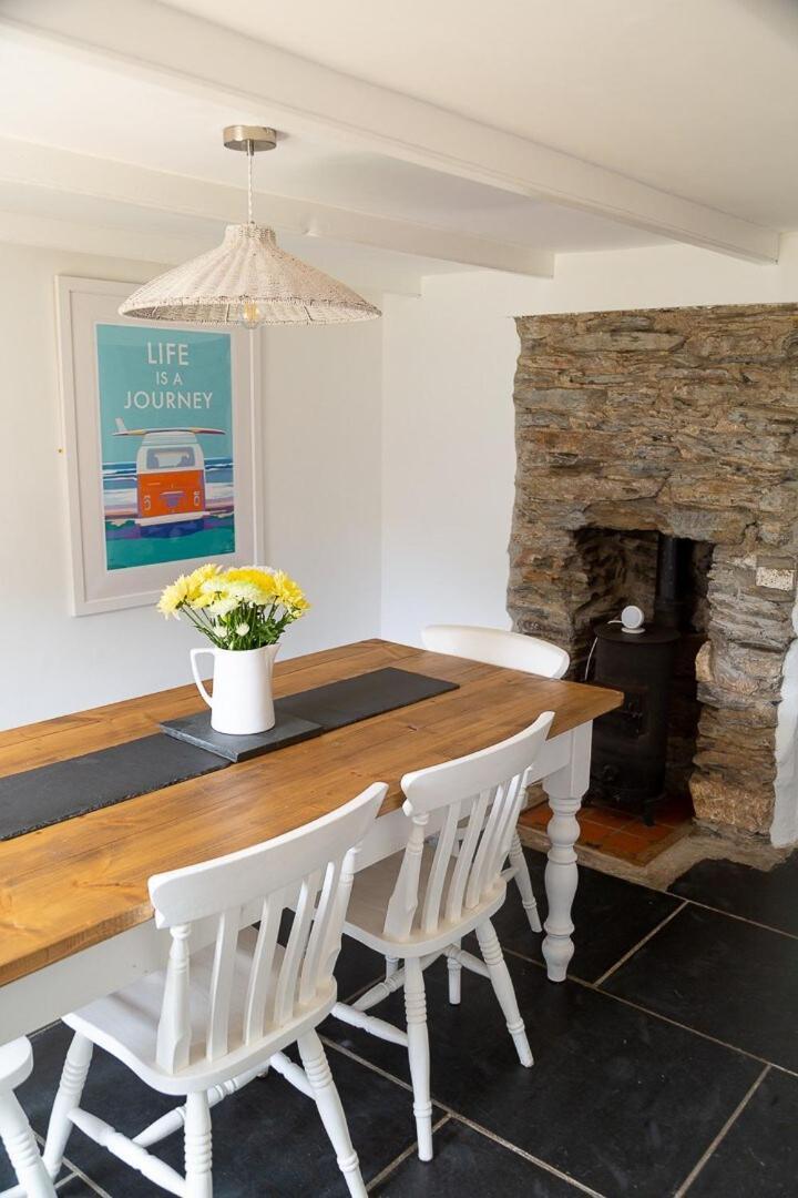Charlestown Cottage, Woodburner, Gardens & Parking Екстер'єр фото