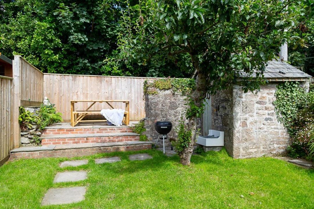 Charlestown Cottage, Woodburner, Gardens & Parking Екстер'єр фото